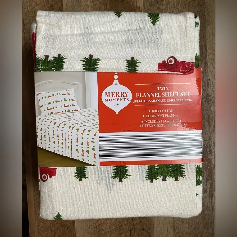 Twin Flannel Sheet Set - Festive White